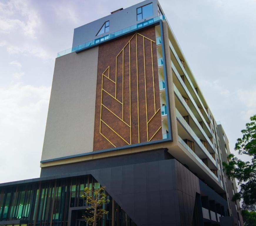 Splendid Apartments @ The Lennox Accra Ngoại thất bức ảnh