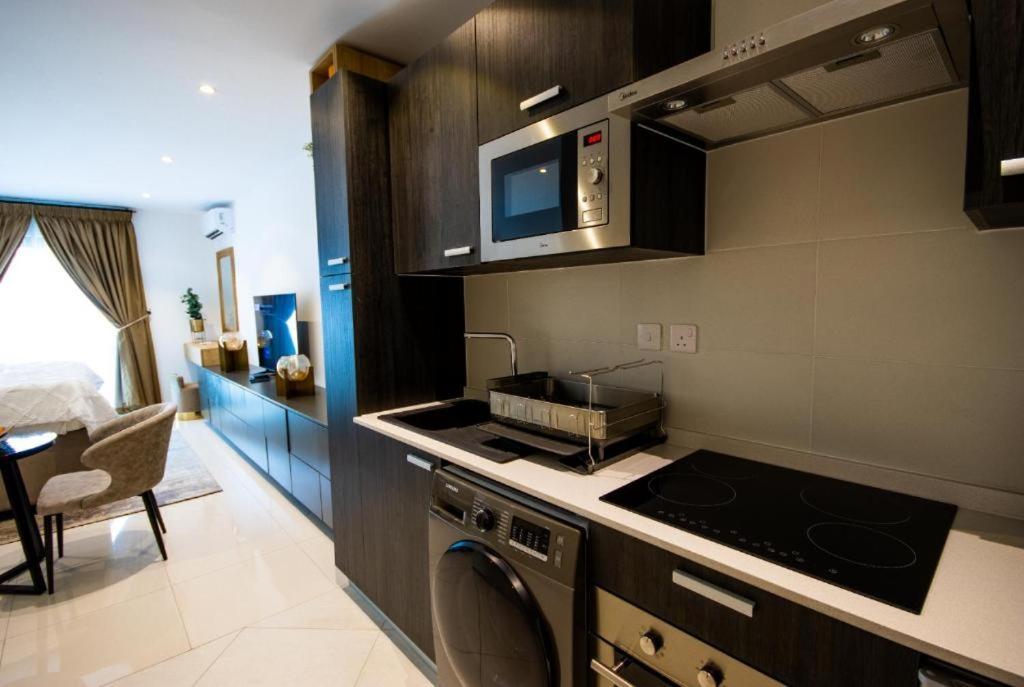 Splendid Apartments @ The Lennox Accra Ngoại thất bức ảnh