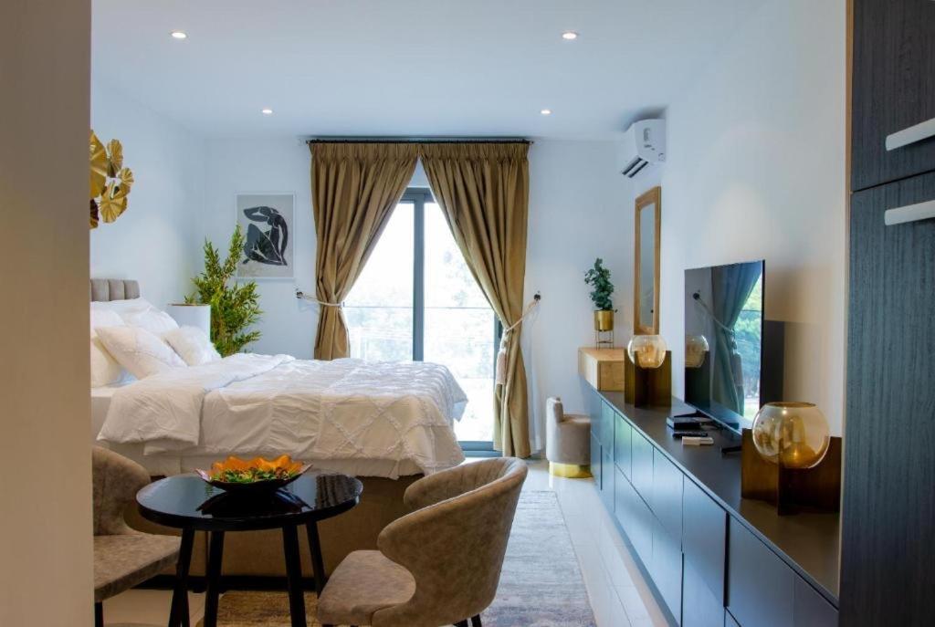 Splendid Apartments @ The Lennox Accra Ngoại thất bức ảnh
