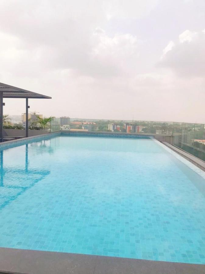 Splendid Apartments @ The Lennox Accra Ngoại thất bức ảnh